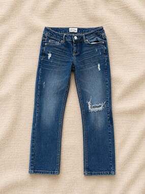 Aeropostale Girls Distressed Medium Wash Denim Jeans with Back Flap Pockets